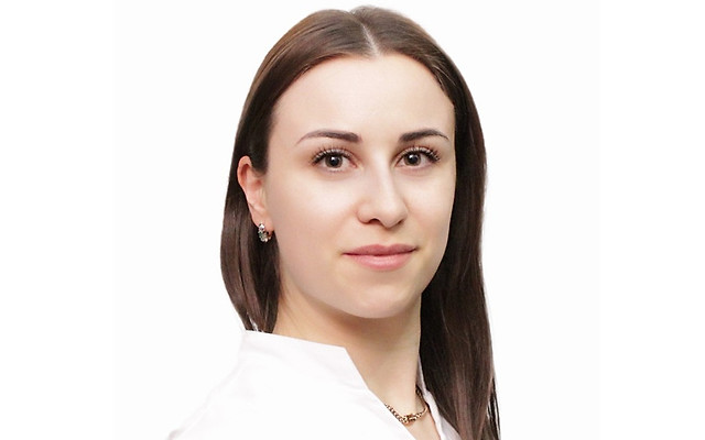 Комарова Элина Андреевна