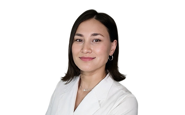 Плотникова Анна Юрьевна