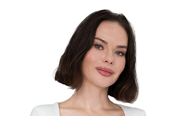 Корень Алиса Олеговна